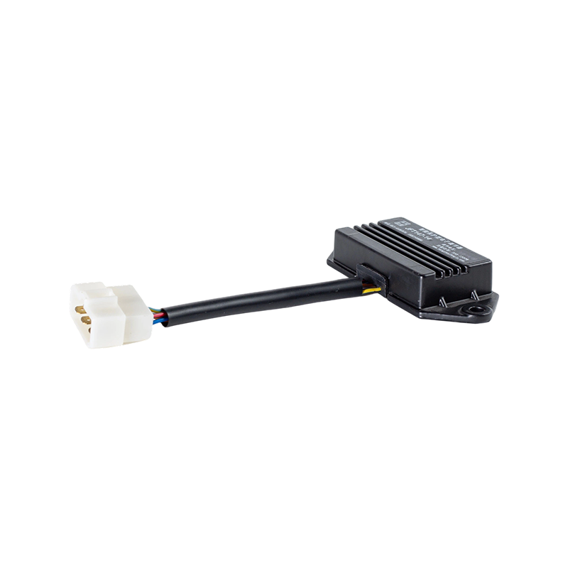 IP65 DC12V Wide Voltage Over-Voltage Over-Current Industrial Forklift Charging System Electronic Regulator